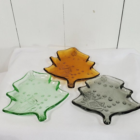 6 pc Studio Silversmiths Glass Christmas Tree Plates 6.75" cheese dessert dish - Picture 8 of 12